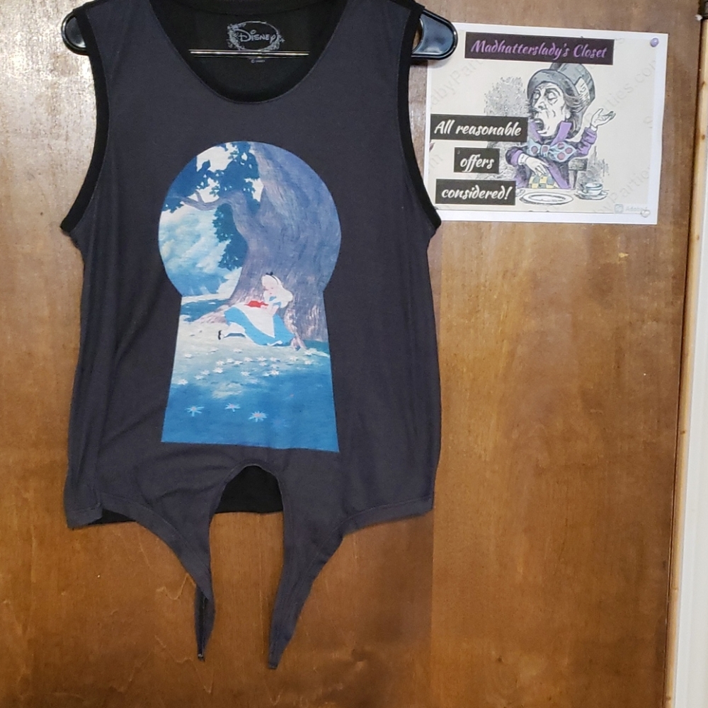 Disney Alice in Wonderland Bookworm Top # 120